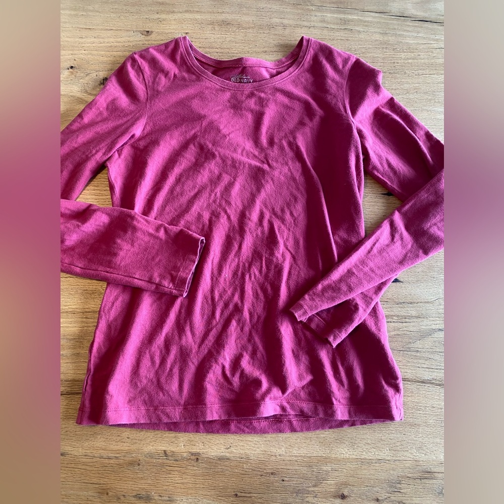 Old Navy Fuchsia Long Sleeve Tee small Preloved‎